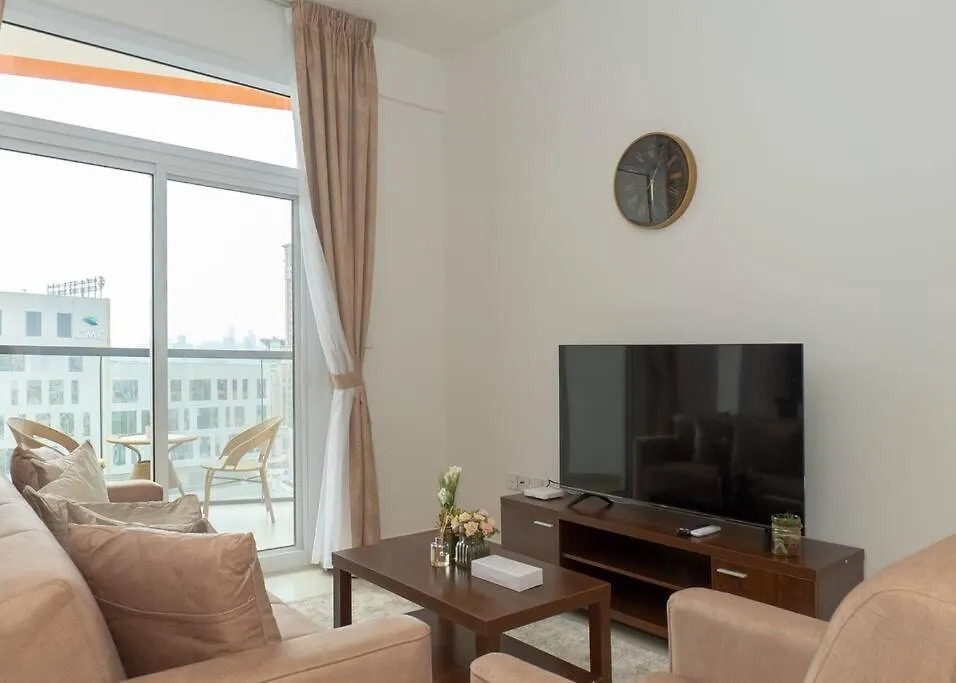 Stonetree - Furnished 2Br In Binghatti Gateway Dubai